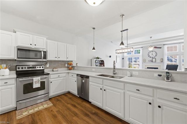 607 Inland WALK, Carrollton, VA 23314