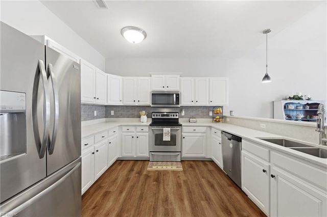 607 Inland WALK, Carrollton, VA 23314