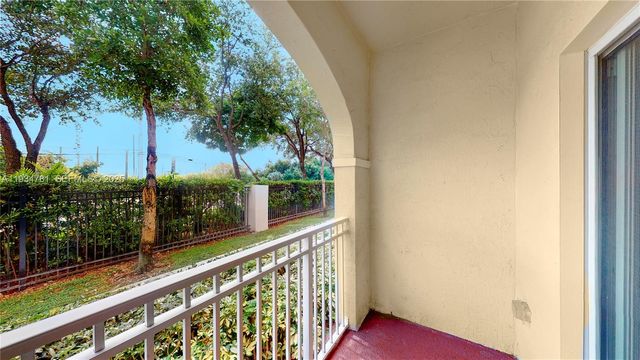 8999 NW 107th Ct 102-1, Doral, FL 33178