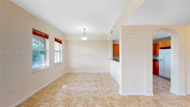 8999 NW 107th Ct 102-1, Doral, FL 33178