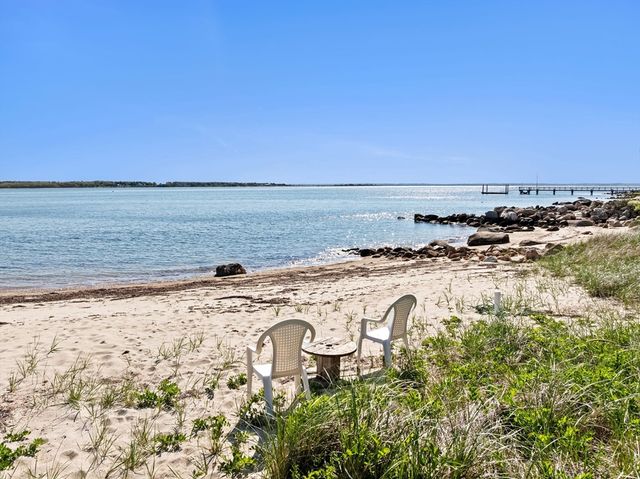 13 Converse Rd, Marion, MA 02738