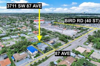 3711 SW 87th Ave, Miami, FL 33165