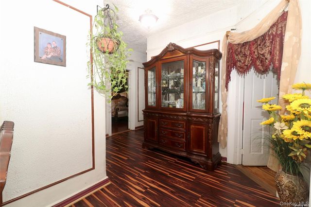 941 Jerome Avenue 6C, Bronx, NY 10452