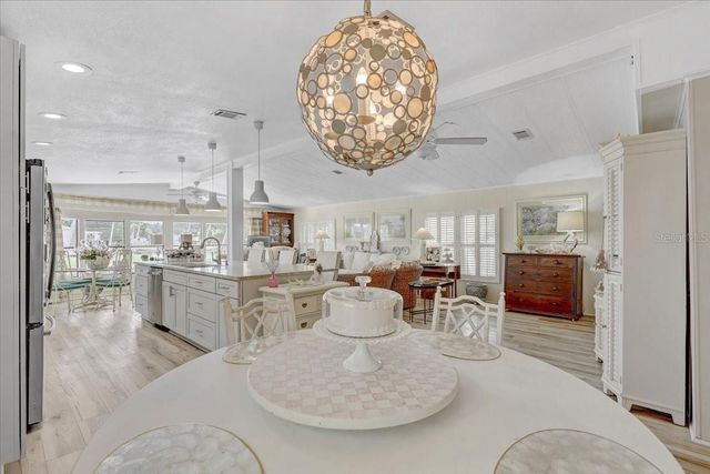 174 CLUBVIEW DRIVE 4, Safety Harbor, FL 34695
