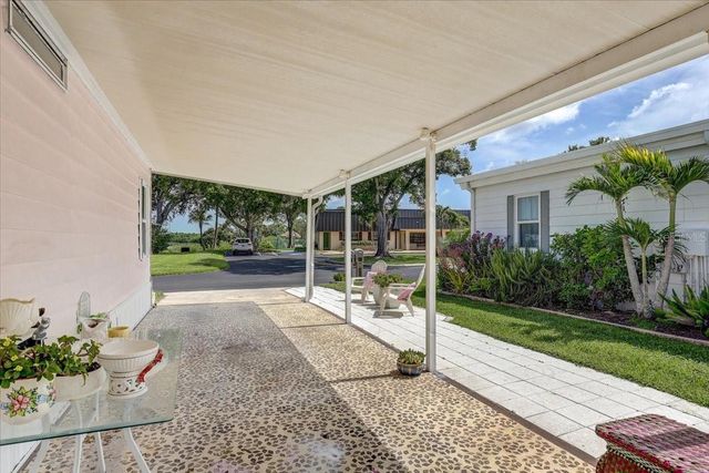 174 CLUBVIEW DRIVE 4, Safety Harbor, FL 34695