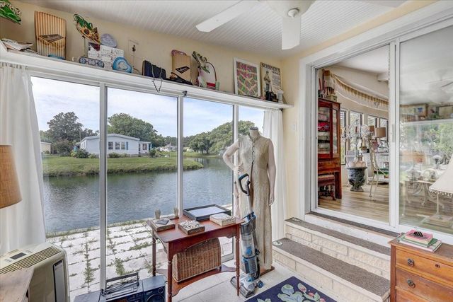 174 CLUBVIEW DRIVE 4, Safety Harbor, FL 34695