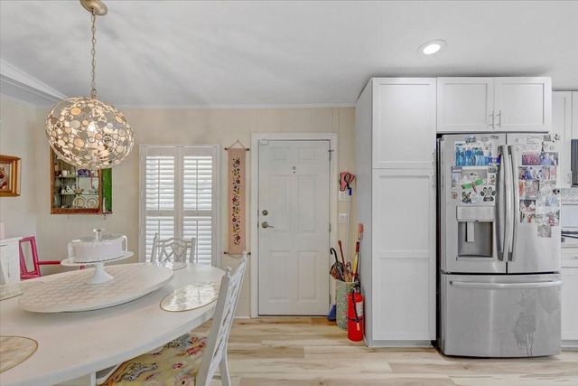 174 CLUBVIEW DRIVE 4, Safety Harbor, FL 34695