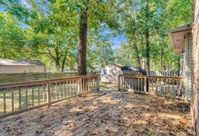 1158 W Bradley Street, Springfield, MO 65803