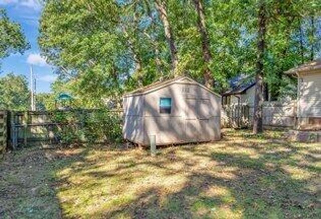 1158 W Bradley Street, Springfield, MO 65803