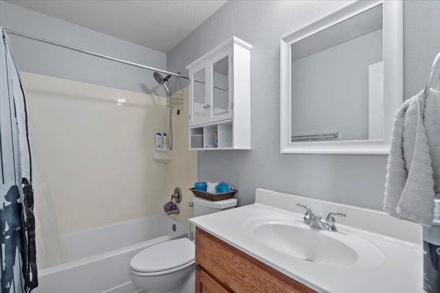 2338 Brookhollow TER, Georgetown, TX 78626