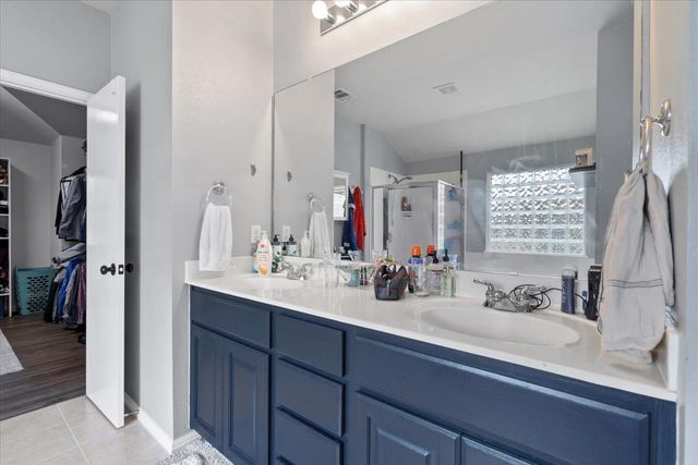 2338 Brookhollow TER, Georgetown, TX 78626