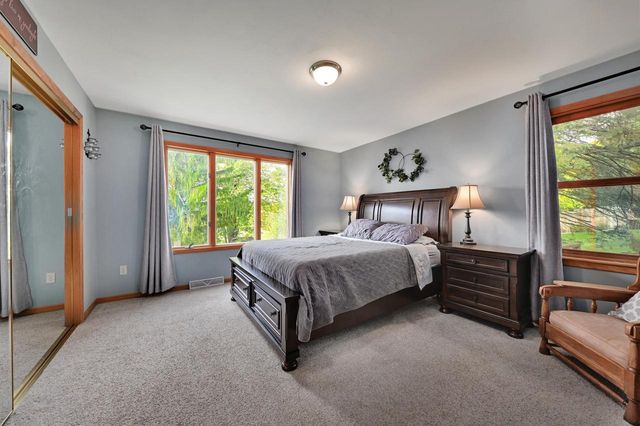 541 N Green Bay ROAD, Cedarburg, WI 53012