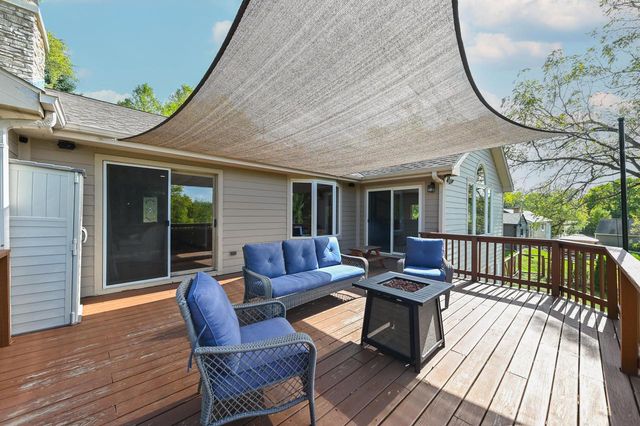 541 N Green Bay ROAD, Cedarburg, WI 53012