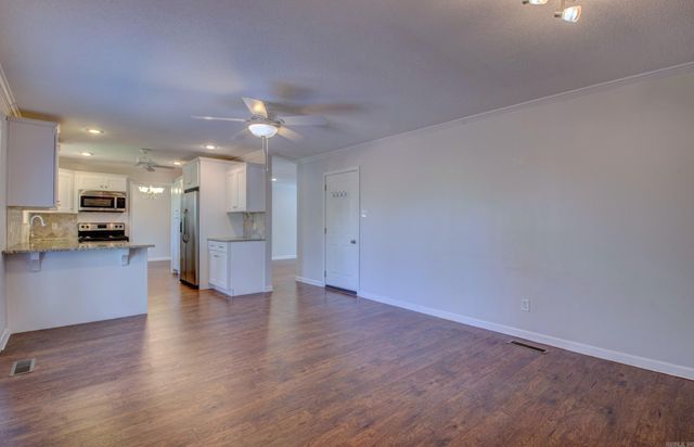 5605 N Locust Street, North Little Rock, AR 72116