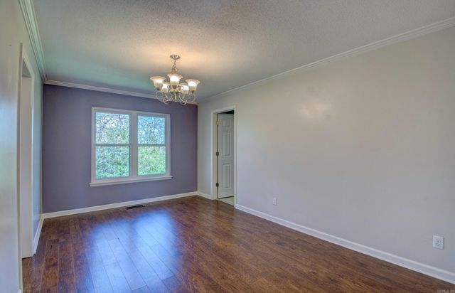 5605 N Locust Street, North Little Rock, AR 72116