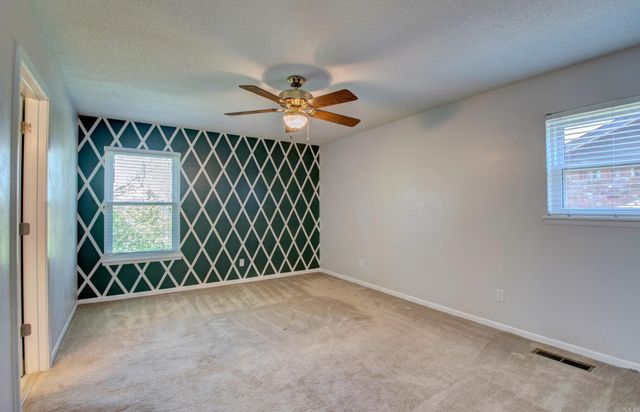 5605 N Locust Street, North Little Rock, AR 72116