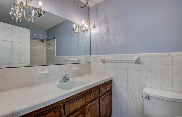 5605 N Locust Street, North Little Rock, AR 72116