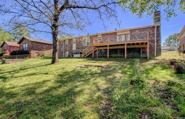 5605 N Locust Street, North Little Rock, AR 72116