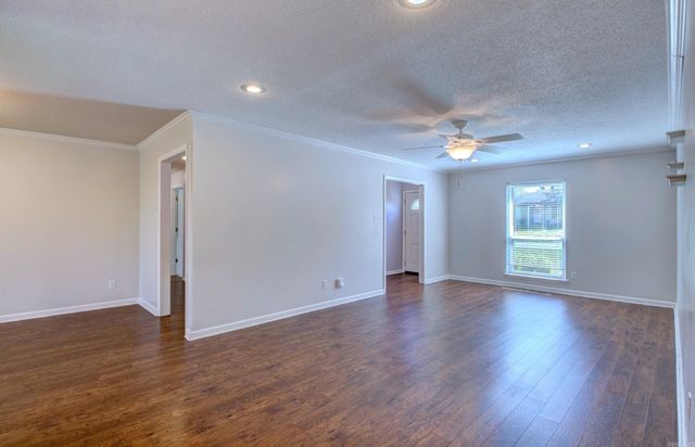 5605 N Locust Street, North Little Rock, AR 72116