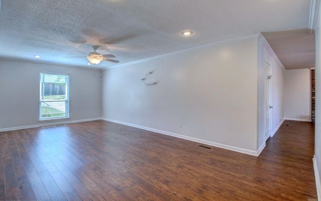 5605 N Locust Street, North Little Rock, AR 72116