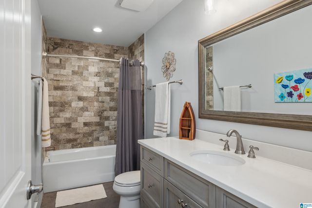 135 TIMBER TRAIL, Sylacauga, AL 35151