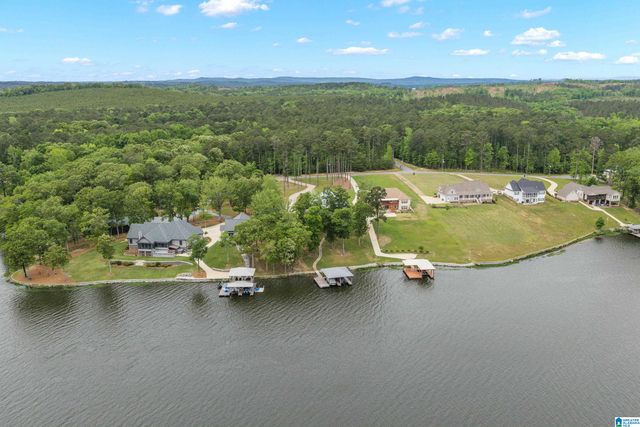 135 TIMBER TRAIL, Sylacauga, AL 35151