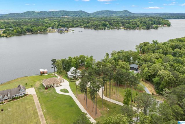 135 TIMBER TRAIL, Sylacauga, AL 35151