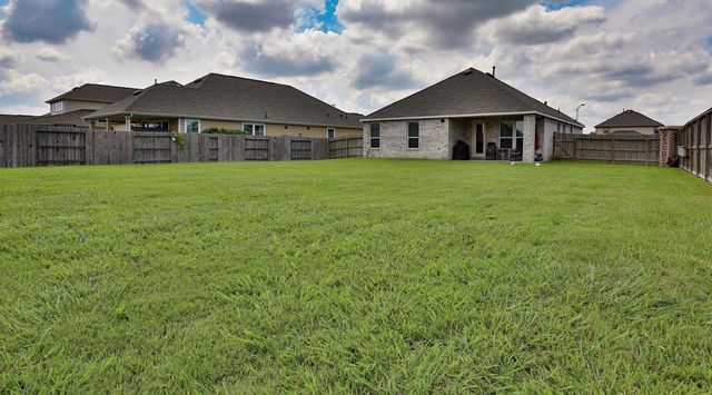 5703 Texas Sage Drive, Rosenberg, TX 77469