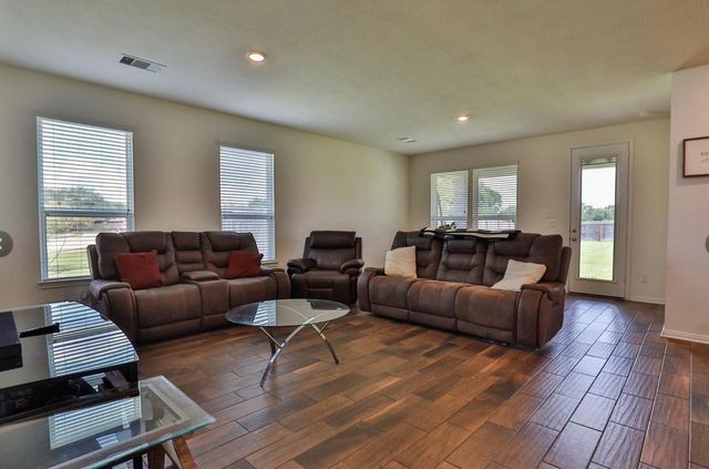 5703 Texas Sage Drive, Rosenberg, TX 77469