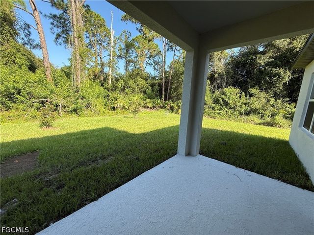 232 Bell BLVD S, Lehigh Acres, FL 33974