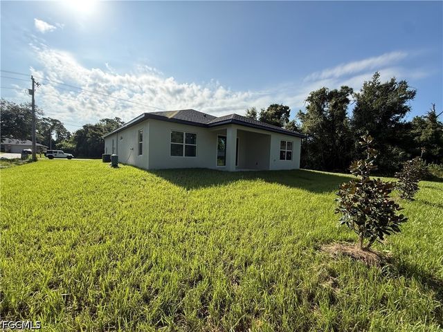 232 Bell BLVD S, Lehigh Acres, FL 33974