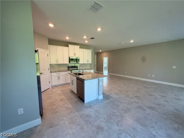 232 Bell BLVD S, Lehigh Acres, FL 33974
