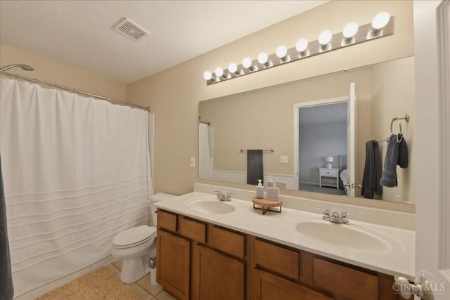 7827 Highbrook Drive, Hamilton Twp, OH 45039
