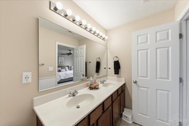 7827 Highbrook Drive, Hamilton Twp, OH 45039