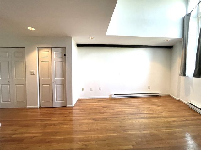 124 Winnisiment Street 9, Chelsea, MA 02150