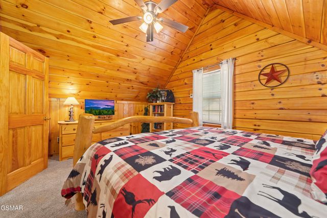 1656 Racoon Den Way, Sevierville, TN 37862