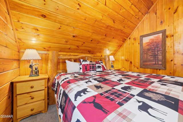 1656 Racoon Den Way, Sevierville, TN 37862