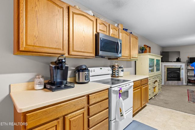 209 Covington Lane, Maryville, TN 37804