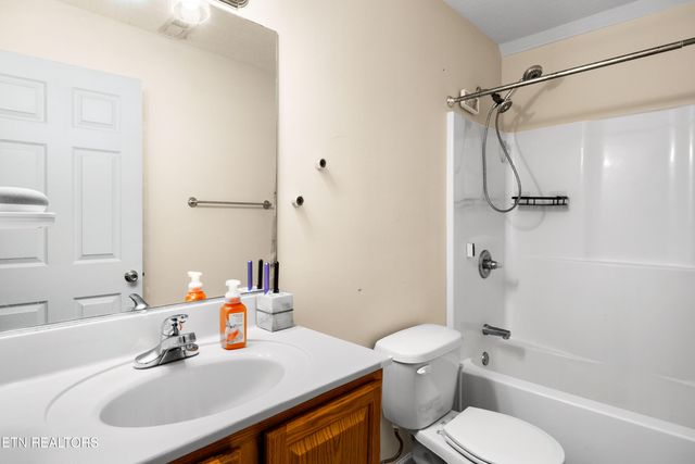 209 Covington Lane, Maryville, TN 37804