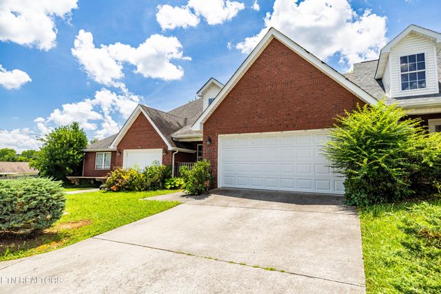 209 Covington Lane, Maryville, TN 37804