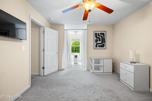 209 Covington Lane, Maryville, TN 37804