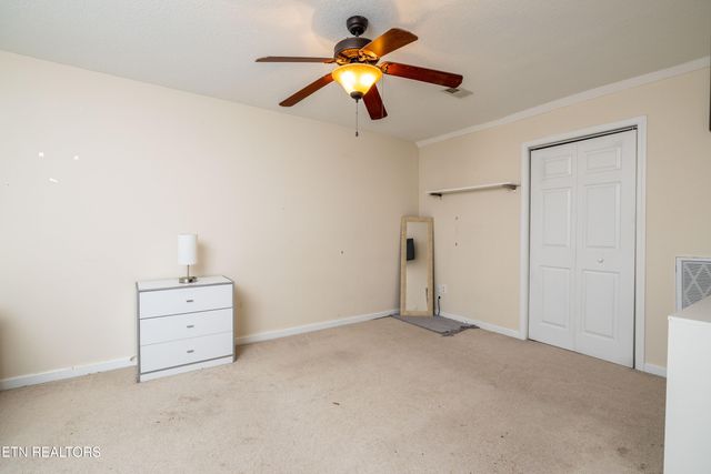 209 Covington Lane, Maryville, TN 37804