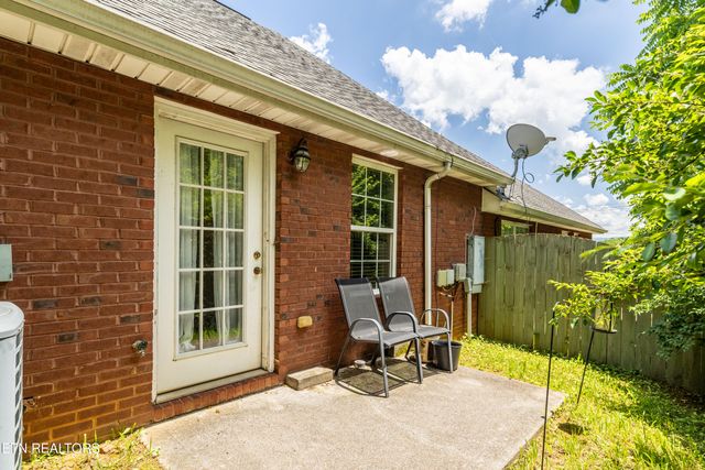 209 Covington Lane, Maryville, TN 37804