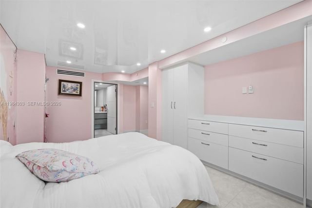 210 174th St 2319, Sunny Isles Beach, FL 33160