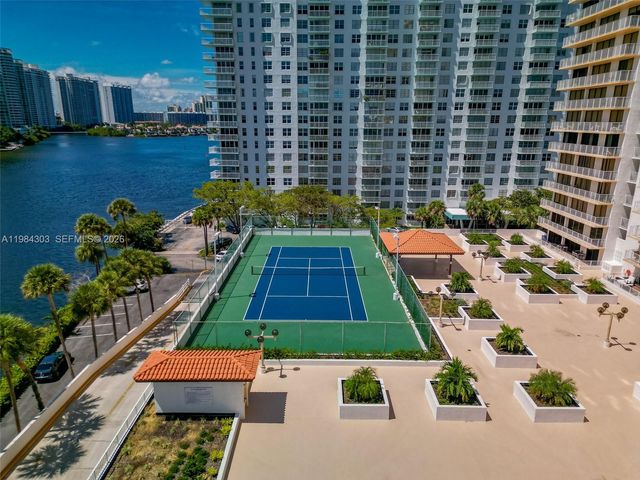 210 174th St 2319, Sunny Isles Beach, FL 33160