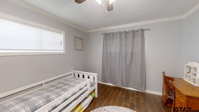 321 N Forest Ave, Tyler, TX 75701