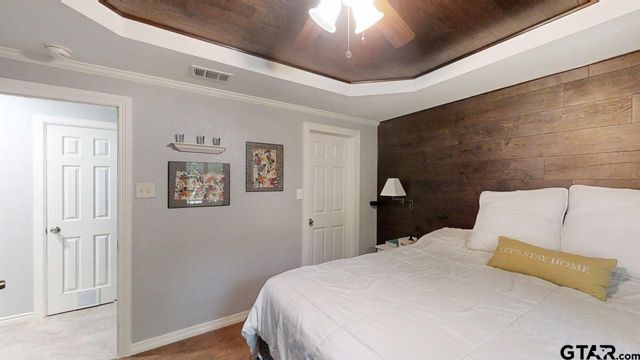 321 N Forest Ave, Tyler, TX 75701