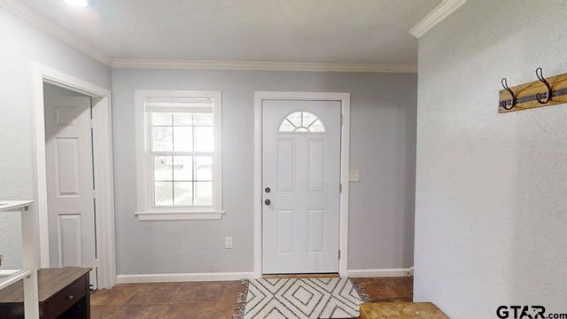 321 N Forest Ave, Tyler, TX 75701