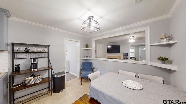 321 N Forest Ave, Tyler, TX 75701