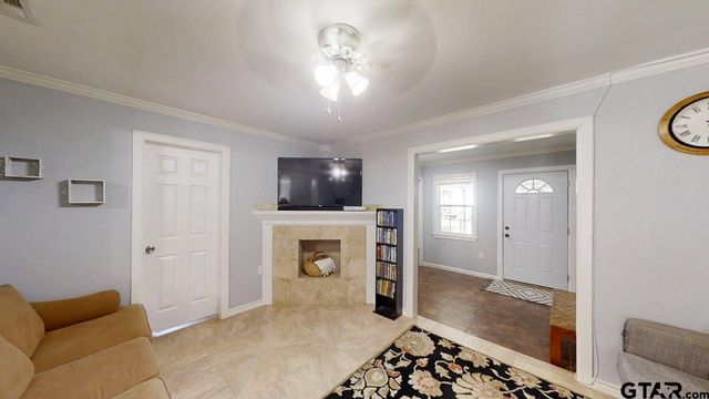 321 N Forest Ave, Tyler, TX 75701